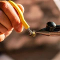 Igła do dubbingu Loon Ergo Dubbing Pick – Yellow 6.webp