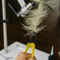 Szczypce do piór Loon Ergo Hackle Plier – Yellow 4.webp