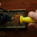 Ubijak do włosia Loon Ergo Hair Packer – Yellow 2.webp