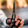 Kleszczyki do wyjmowania haczyków Loon Rogue Hook Removal Forceps 7.webp