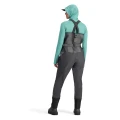 Wodery damskie Simms Women's Freestone Stockingfoot Slate – na modelce tył