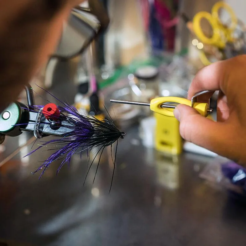 Nawijarka Loon Ergo Bobbin – Ergonomiczny korpus