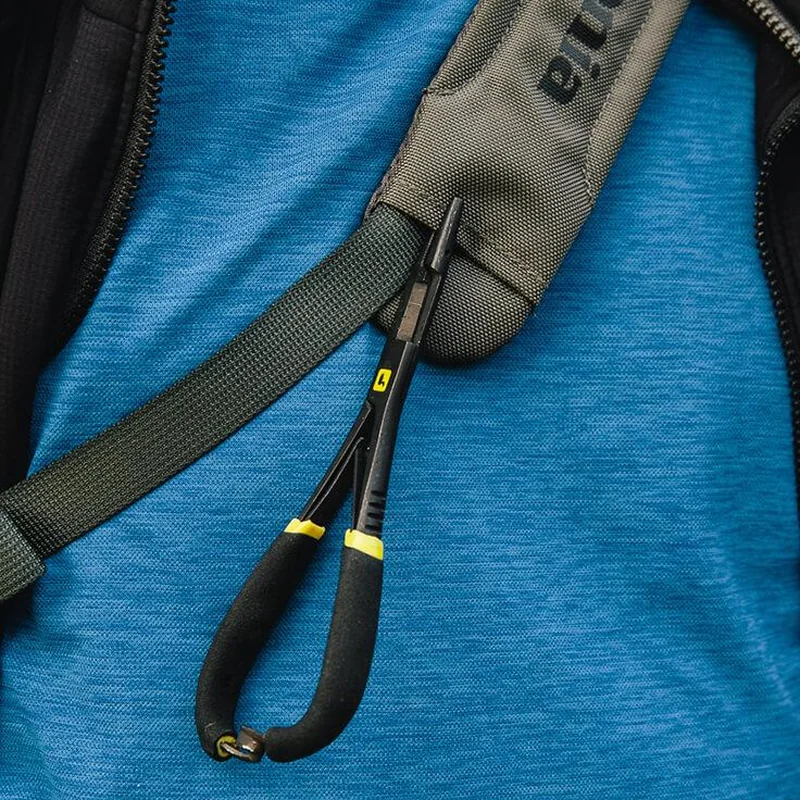 Kleszczyki z nożyczkami Loon Rogue Mitten Scissor Clamps – Wygodna rękojeść z blokadą