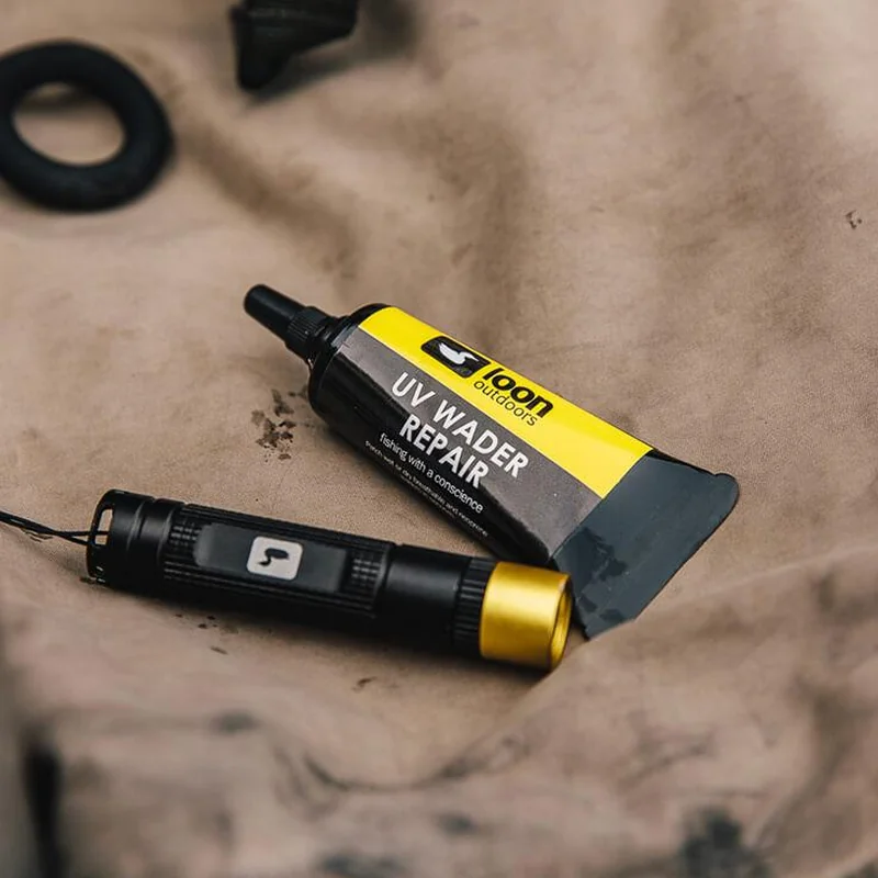 Zestaw naprawczy UV z lampą Loon UV Kit – UV Wader Repair