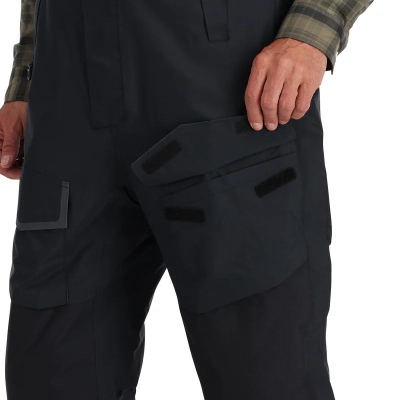 Spodnie ocieplane Simms Challenger Insulated Bib Black – pojemne kieszenie na udach