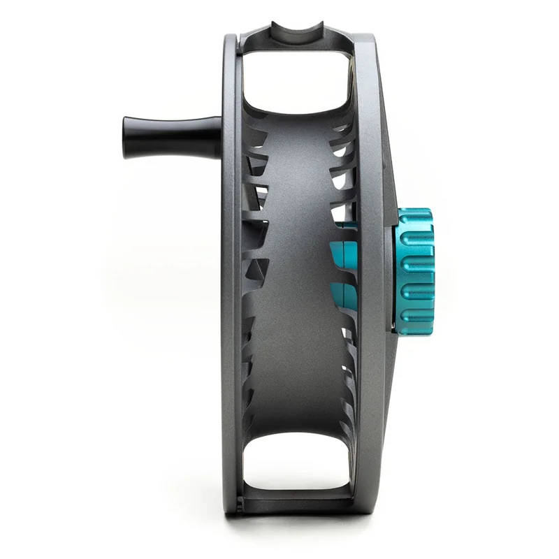 Kołowrotek muchowy Lamson Liquid Max – z boku